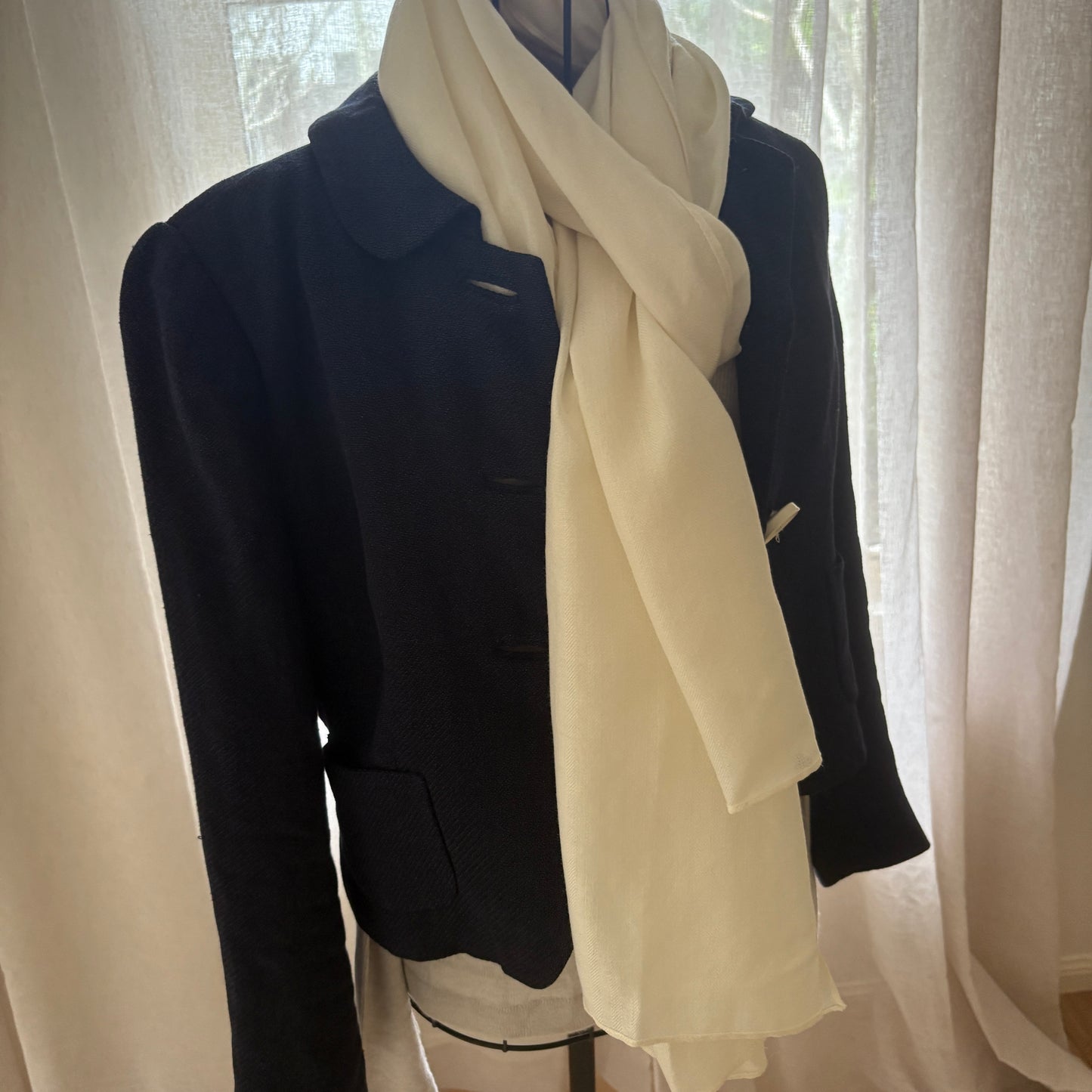 Botanical dye kit with fine wool & silk shawl and 4 colour choices